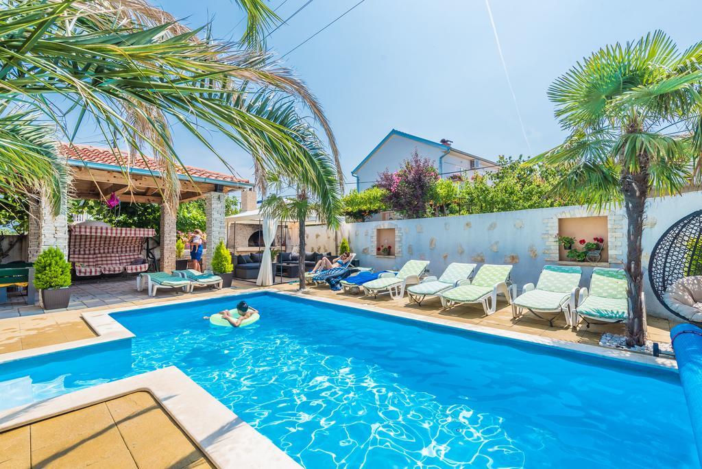 Apartments Bracic Spa Sukošan Exteriör bild